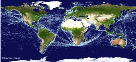 world shipping routes map live